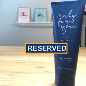 Monat clarifying shampoo